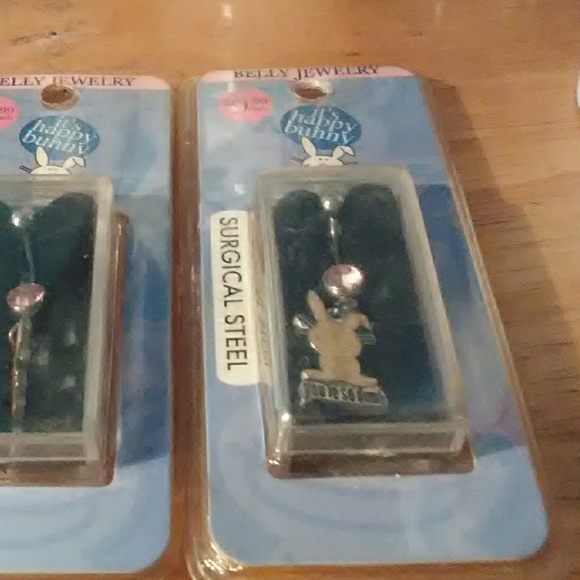 Belly jewelery - Picture 1 of 4